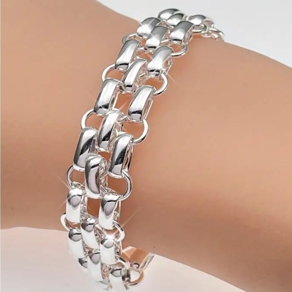 Silver Bracelet Interlocking - Picture 7 of 14